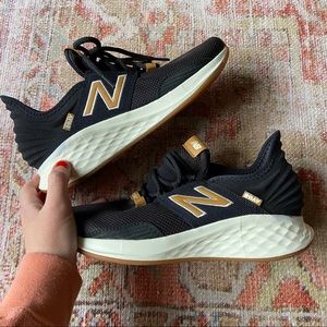 New Balance Fresh Foam Roav sneakers